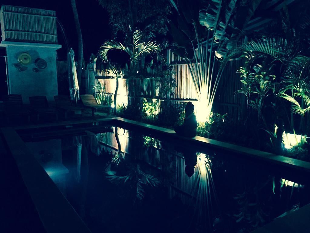 ホテルKayu Bali チャングー エクステリア 写真