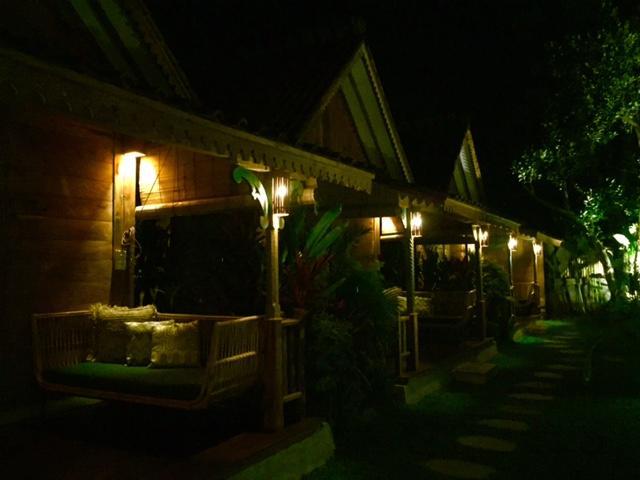 ホテルKayu Bali チャングー エクステリア 写真